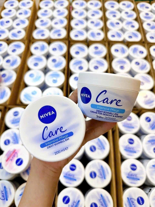 Kem dưỡng ẩm Nivea  Đức 200ml -  Xanh  (Da thường)